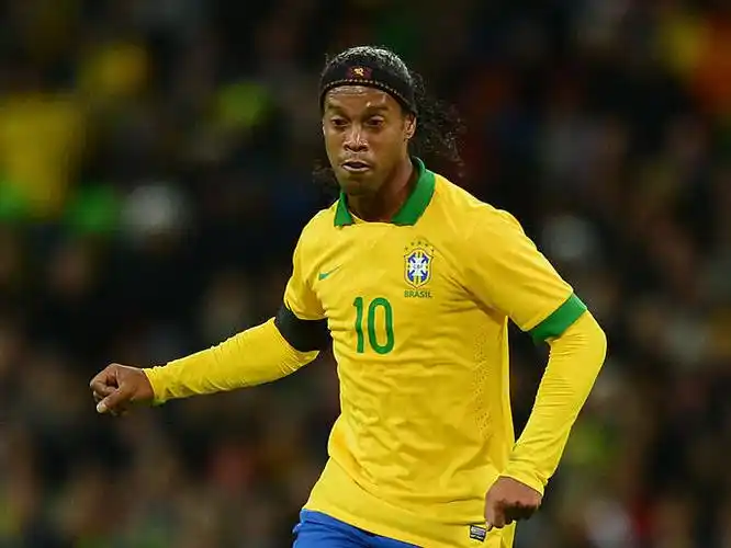 轻英格兰球 轻英格兰球