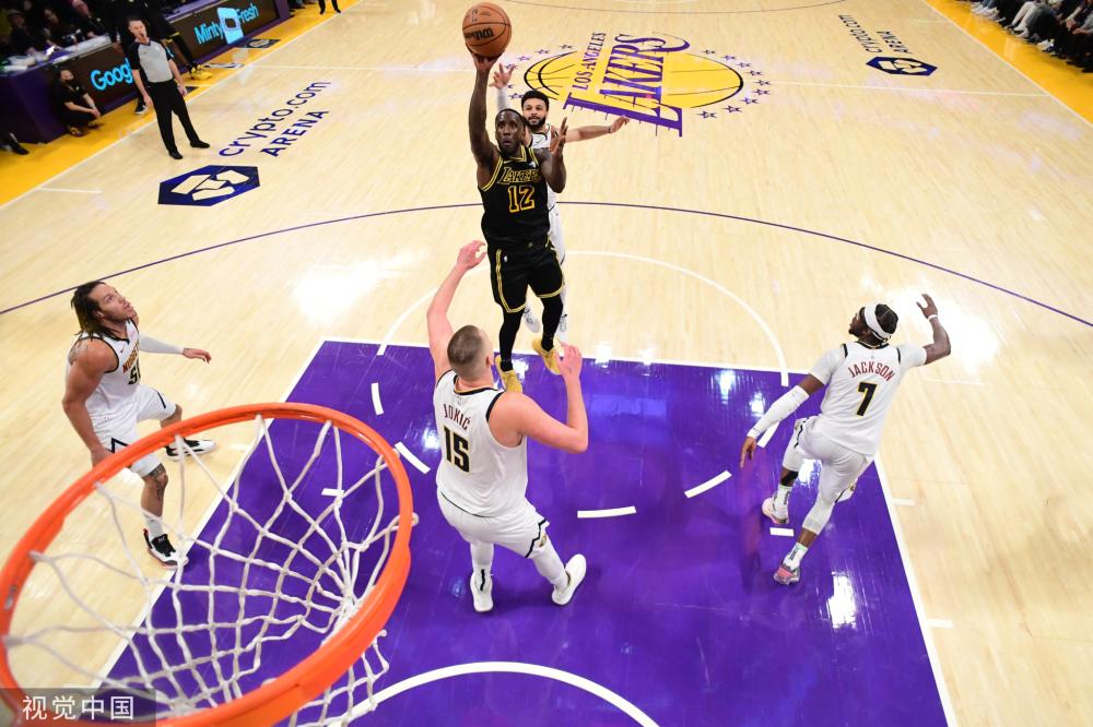 汤普森的三 汤普森的三