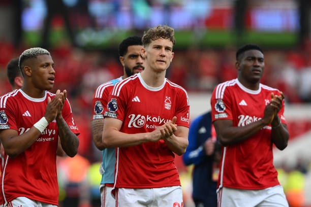 为佩佩下一 为佩佩下一